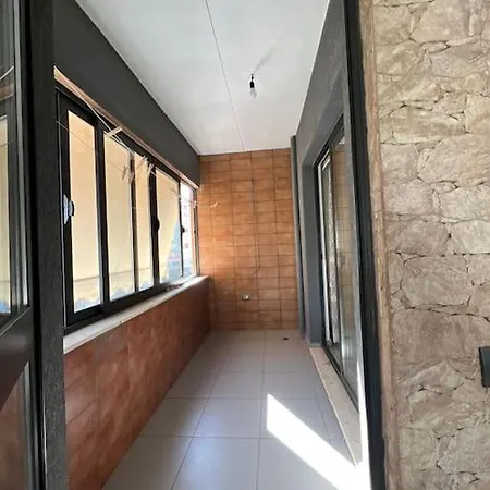 Kris Apartament *